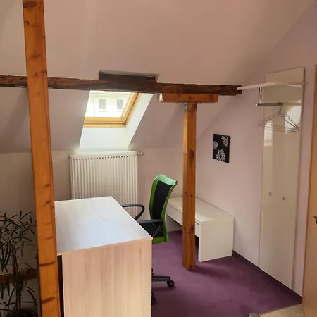Apartment Gaestewohnung Mit Privater Dachterrasse Zentrumsnahe Lage *
